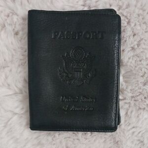 Wilsons Leather Black Passport Holder